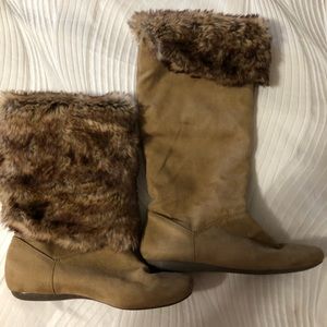 Women’s Knee-Hi Faux Suede Tan Beige Boots Size 9